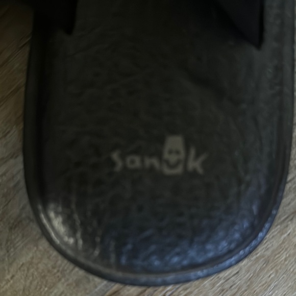 NEW! Sanuk Yoga Sling 2 Black Sandals. Size 11 - Picture 2 of 3